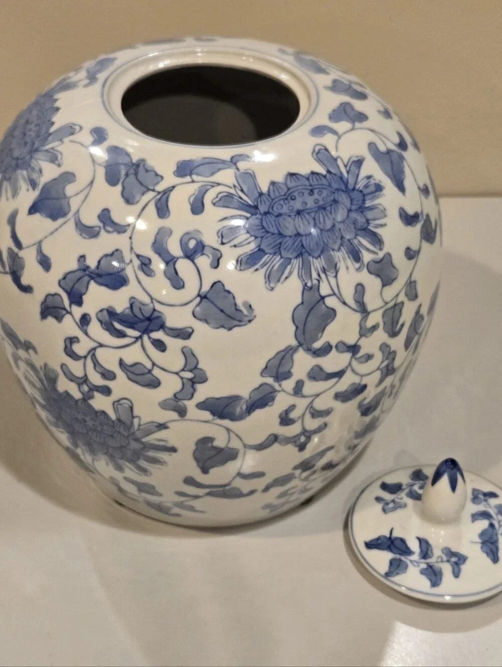 N/A ornate blue